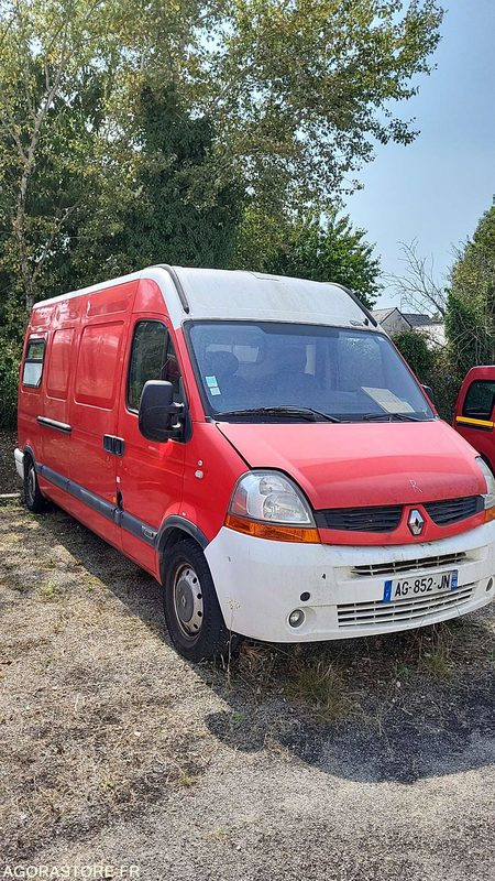 RENAULT MASTER - 2009 - 171200 KM AG852JN - Furgon: obrázek 2 RENAULT MASTER - 2009 - 171200 KM AG852JN - Furgon: obrázek 2