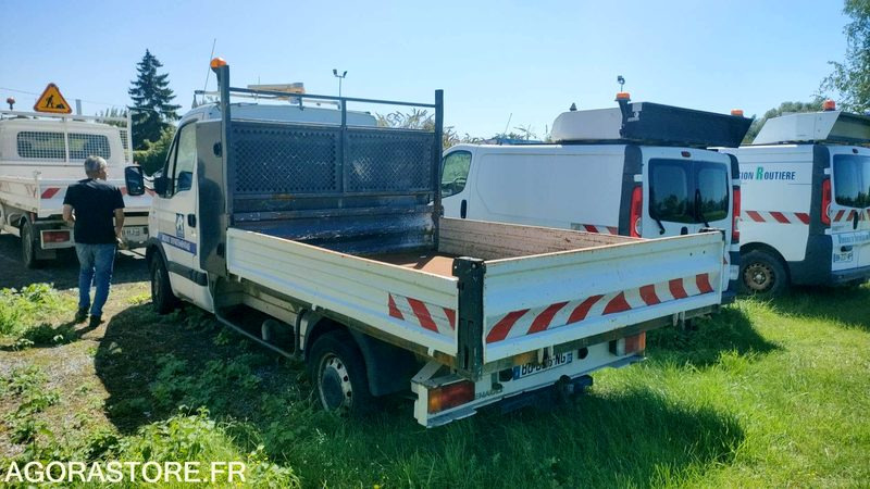 RENAULT MASTER - 2010 - 307041 KM - Furgon: obrázek 3 RENAULT MASTER - 2010 - 307041 KM - Furgon: obrázek 3