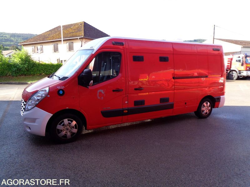 RENAULT MASTER CN.829.RR - Pohotovostní vůz: obrázek 3 RENAULT MASTER CN.829.RR - Pohotovostní vůz: obrázek 3