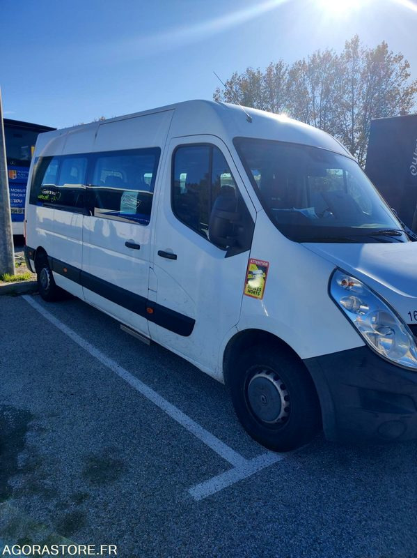 RENAULT MASTER N°167038 - Školní autobus: obrázek 2 RENAULT MASTER N°167038 - Školní autobus: obrázek 2