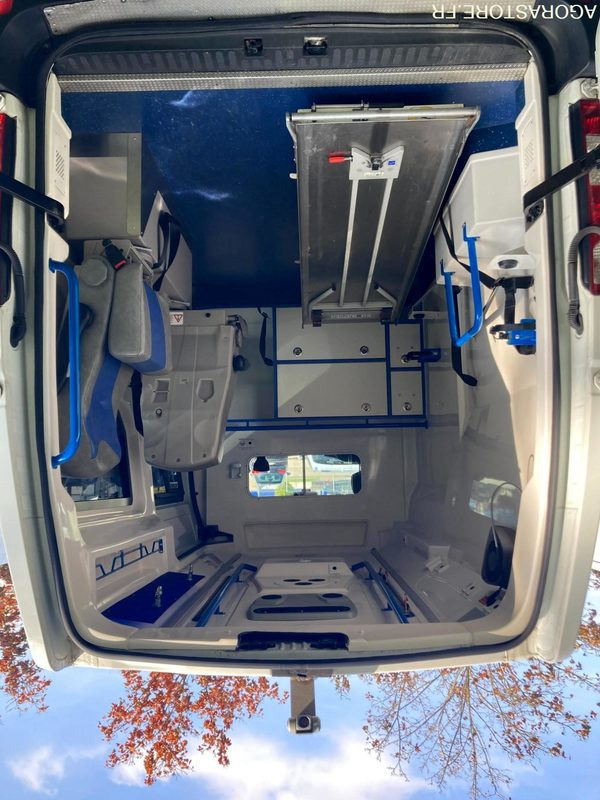 RENAULT MASTER VASP type ambulance - Pohotovostní vůz: obrázek 5 RENAULT MASTER VASP type ambulance - Pohotovostní vůz: obrázek 5