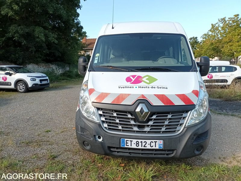 RENAULT Master double cabine L3 H2 130 CV - ET-812-CT - Furgon: obrázek 2 RENAULT Master double cabine L3 H2 130 CV - ET-812-CT - Furgon: obrázek 2