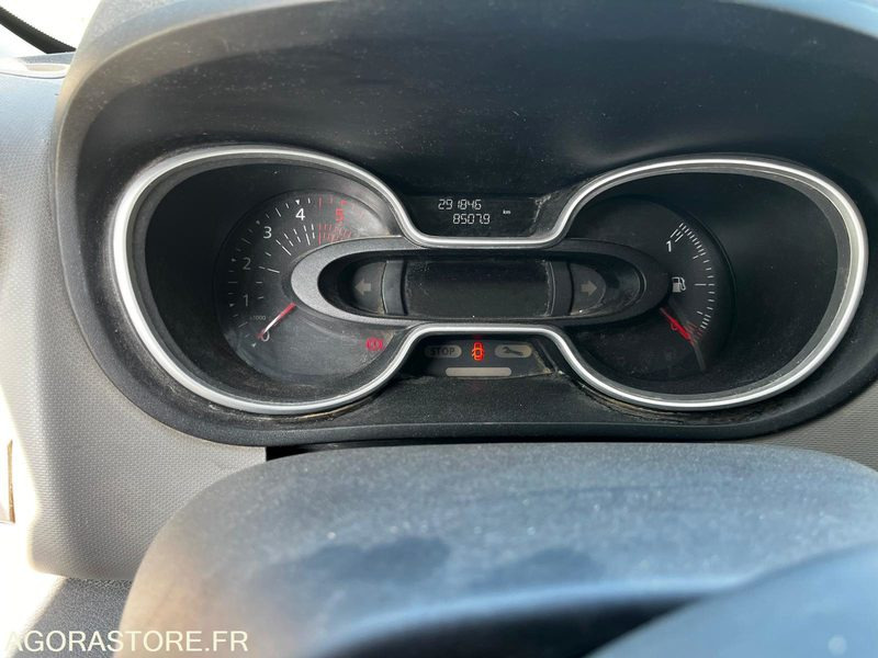 RENAULT TRAFIC 3 1.6 dci 6 PLACES - 2019 / 291000 KM - Malá dodávka: obrázek 5 RENAULT TRAFIC 3 1.6 dci 6 PLACES - 2019 / 291000 KM - Malá dodávka: obrázek 5