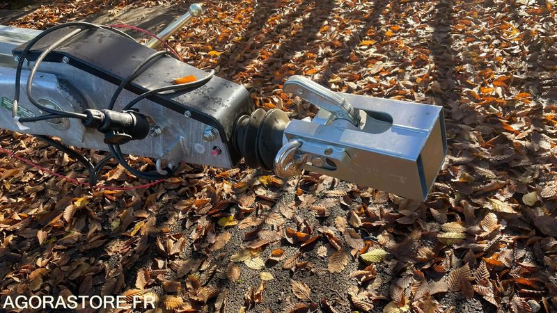 Remorque porte voiture ou équipement - Přívěs na přepravu automobilů: obrázek 4 Remorque porte voiture ou équipement - Přívěs na přepravu automobilů: obrázek 4