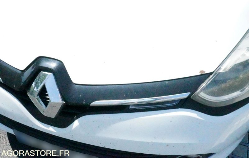 Renault Clio 4 122544 kms 2013 - Osobní auto: obrázek 3 Renault Clio 4 122544 kms 2013 - Osobní auto: obrázek 3