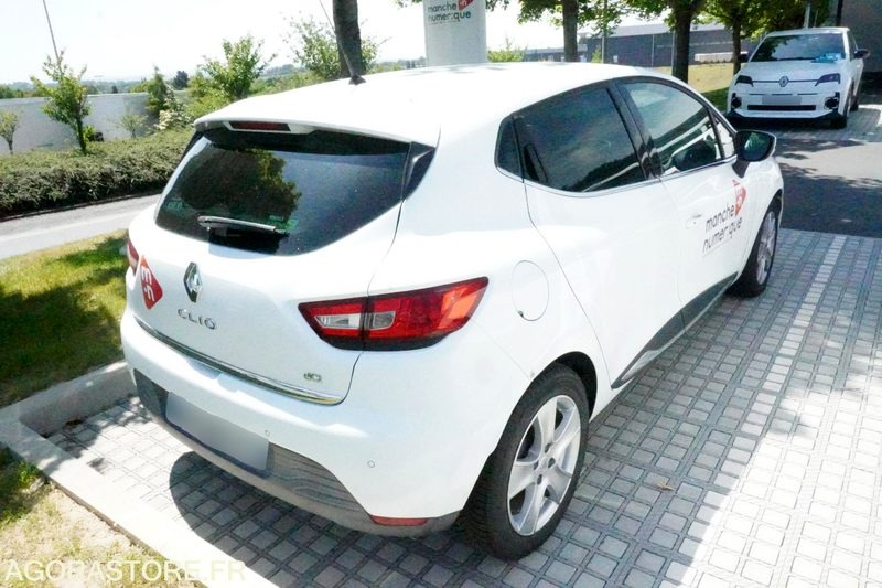 Renault Clio 4 124964 kms 2013 - Osobní auto: obrázek 3 Renault Clio 4 124964 kms 2013 - Osobní auto: obrázek 3