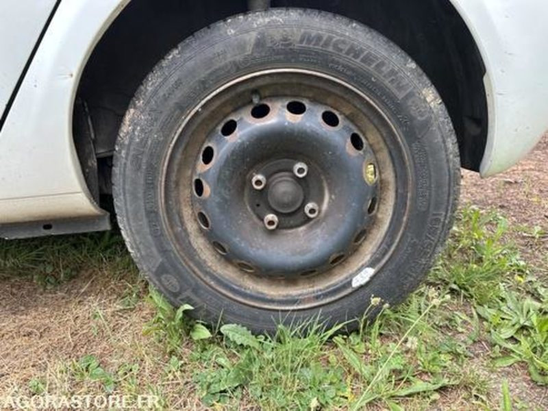 Osobní auto Renault Clio - 638BGC57: obrázek 6