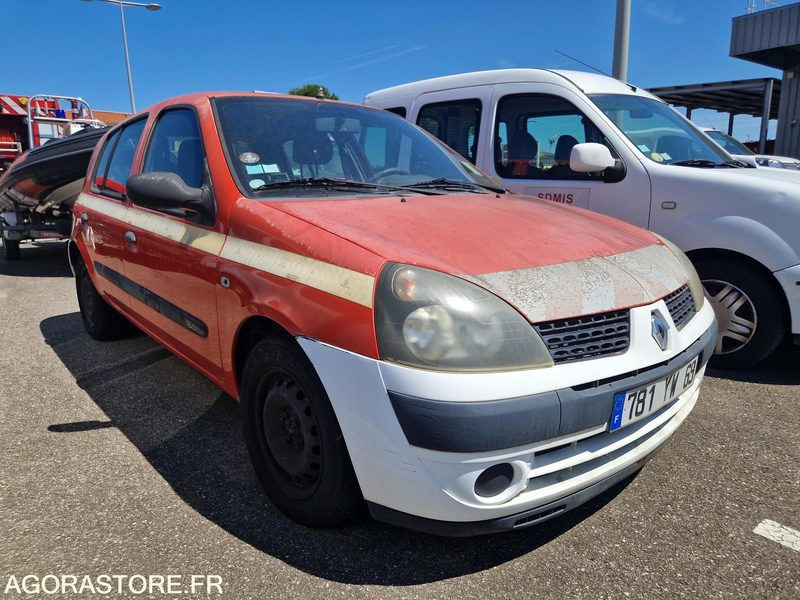 Renault Clio - 781YW69 - Osobní auto: obrázek 2 Renault Clio - 781YW69 - Osobní auto: obrázek 2
