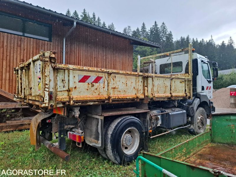 Renault KERAX 2004 - 252967 kms - Dodávka sklápěč: obrázek 2 Renault KERAX 2004 - 252967 kms - Dodávka sklápěč: obrázek 2