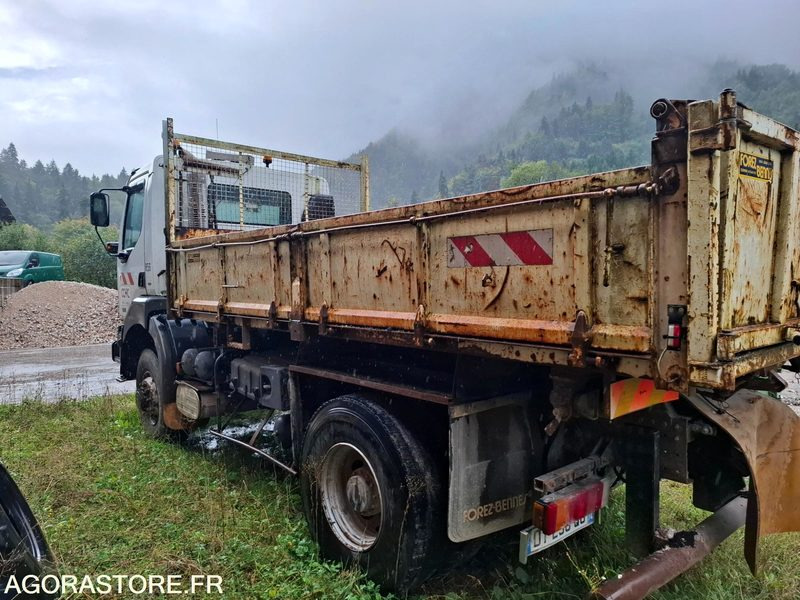 Renault KERAX 2004 - 252967 kms - Dodávka sklápěč: obrázek 4 Renault KERAX 2004 - 252967 kms - Dodávka sklápěč: obrázek 4