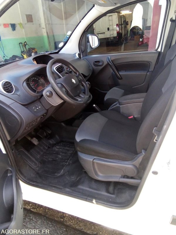 Malá dodávka Renault Kangoo 1.5 dci  90 CV - 2019 - 167970 kms: obrázek 8