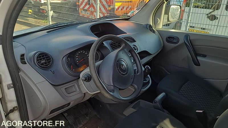 Renault Kangoo - 2011 - 125072kms - BE049EM - Malá dodávka: obrázek 5 Renault Kangoo - 2011 - 125072kms - BE049EM - Malá dodávka: obrázek 5