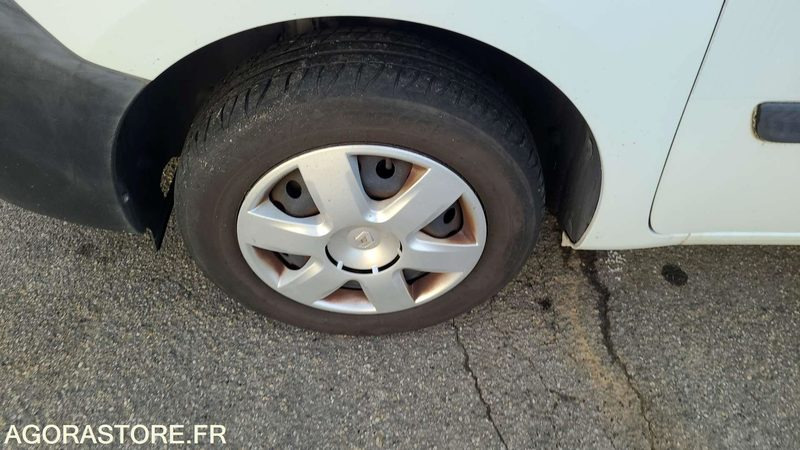 Renault Kangoo - 2011 - 83647kms - BE077EM - Malá dodávka: obrázek 4 Renault Kangoo - 2011 - 83647kms - BE077EM - Malá dodávka: obrázek 4