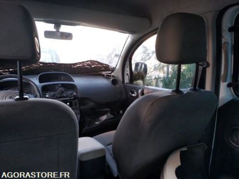 Osobní auto Renault Kangoo - 245793km - CJ681EN: obrázek 16