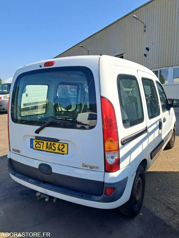 Renault Kangoo 257-AAS-42 - Osobní auto: obrázek 5 Renault Kangoo 257-AAS-42 - Osobní auto: obrázek 5