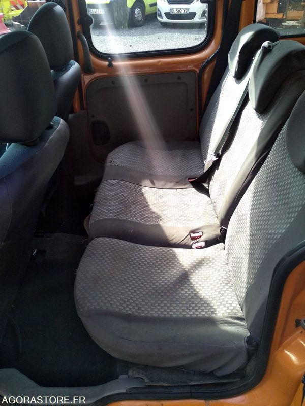Malá dodávka Renault Kangoo Authentique 1.5 Dci 70 - 2008 - 152220 KM: obrázek 8