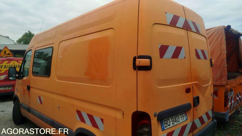 Renault Master 2004 - BQ-940-TF - 299292km - Furgon: obrázek 3 Renault Master 2004 - BQ-940-TF - 299292km - Furgon: obrázek 3