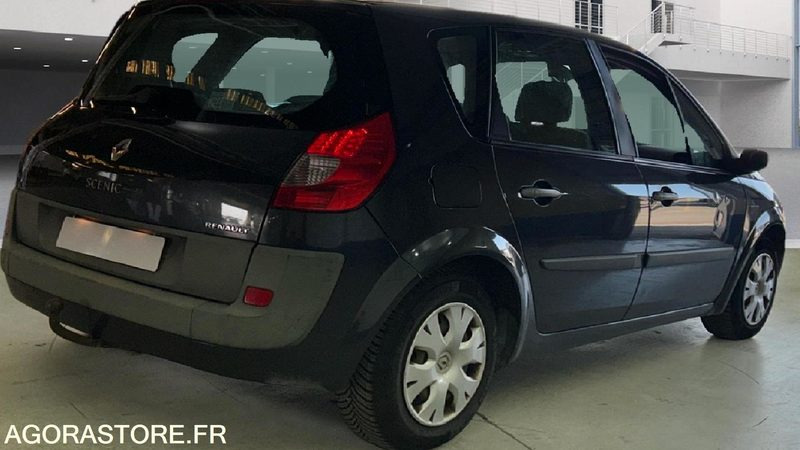 Renault Scénic 1.5 DCI . Contrôle -OK - Motocykl: obrázek 3 Renault Scénic 1.5 DCI . Contrôle -OK - Motocykl: obrázek 3