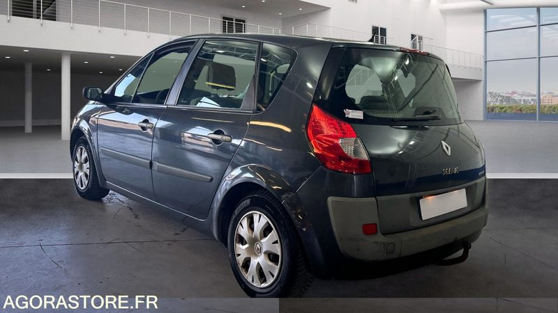 Renault Scénic 1.5 DCI . Contrôle -OK - Motocykl: obrázek 5 Renault Scénic 1.5 DCI . Contrôle -OK - Motocykl: obrázek 5