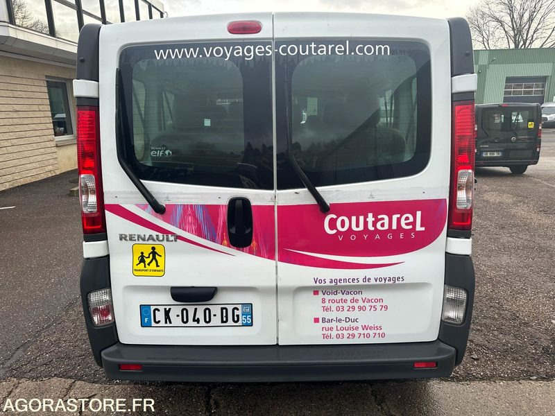 Renault Trafic 9 places / CK-040-DG / 361 846kms - Minibus, Mikrobus: obrázek 5 Renault Trafic 9 places / CK-040-DG / 361 846kms - Minibus, Mikrobus: obrázek 5