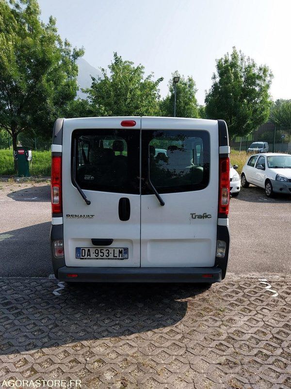 Renault Trafic 9 places DA-953-LM de 2013 avec 135 698 kms - Minibus, Mikrobus: obrázek 5 Renault Trafic 9 places DA-953-LM de 2013 avec 135 698 kms - Minibus, Mikrobus: obrázek 5