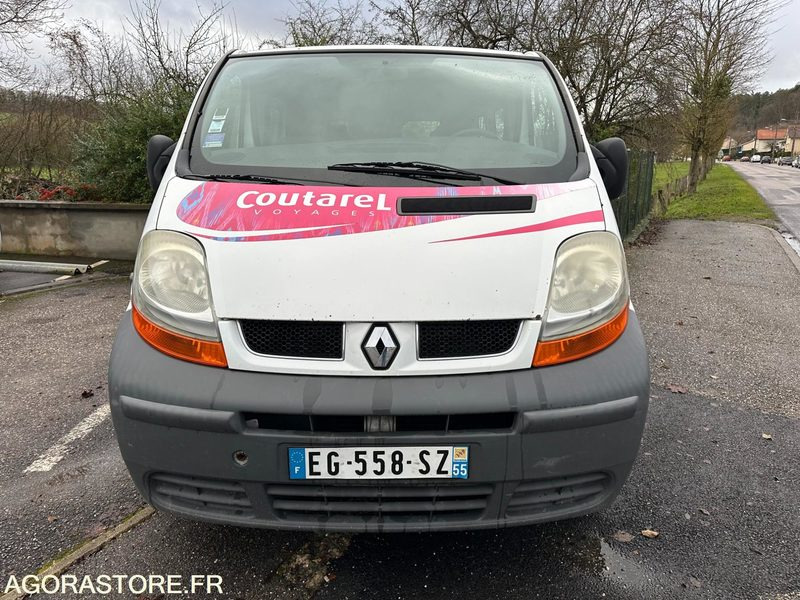 Renault Trafic 9 places / EG-558-SZ / 463 561kms - Minibus, Mikrobus: obrázek 2 Renault Trafic 9 places / EG-558-SZ / 463 561kms - Minibus, Mikrobus: obrázek 2