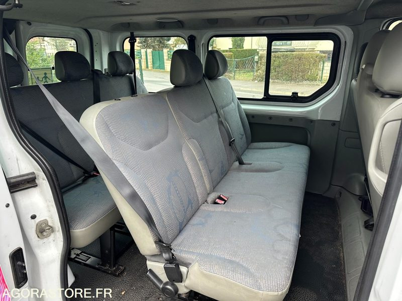 Renault Trafic 9 places / EG-558-SZ / 463 561kms - Minibus, Mikrobus: obrázek 5 Renault Trafic 9 places / EG-558-SZ / 463 561kms - Minibus, Mikrobus: obrázek 5