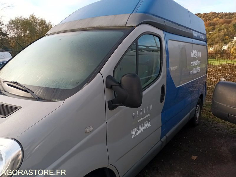 Renault Trafic – Diesel – 2010-101 000 km - Furgon: obrázek 2 Renault Trafic – Diesel – 2010-101 000 km - Furgon: obrázek 2