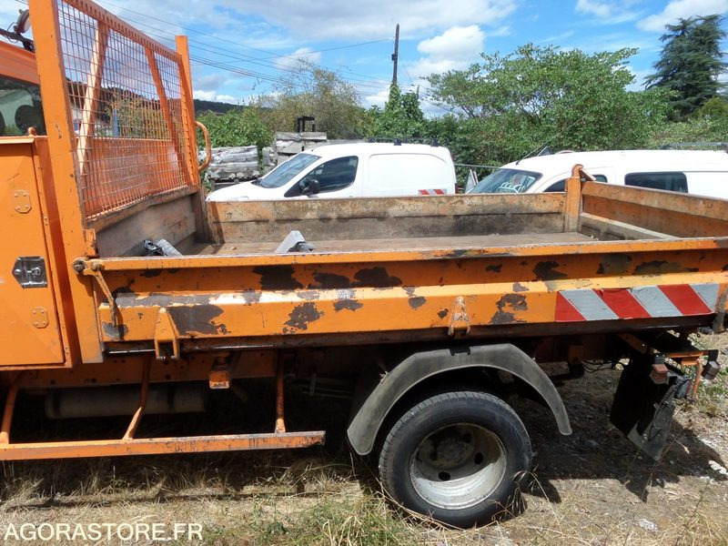 Renault mascott tribenne 5T- 310000km - 2001 (BY-529-FQ) - Dodávka sklápěč: obrázek 3 Renault mascott tribenne 5T- 310000km - 2001 (BY-529-FQ) - Dodávka sklápěč: obrázek 3