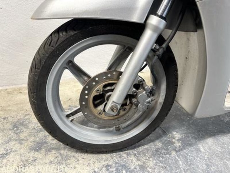 Motocykl SCOOTER HONDA SH125 - 2001 - 24167KM - 1087GF2A: obrázek 11