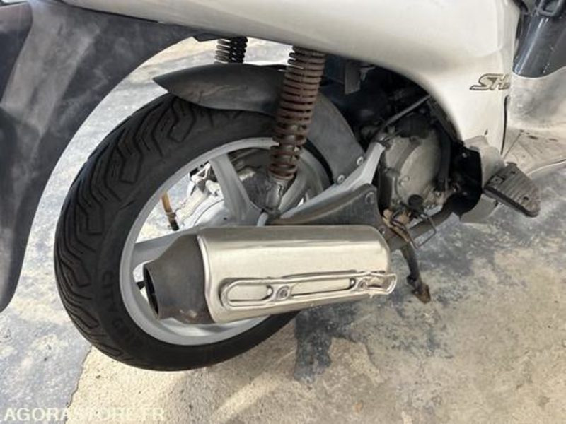 Motocykl SCOOTER HONDA SH125 - 2001 - 24167KM - 1087GF2A: obrázek 8