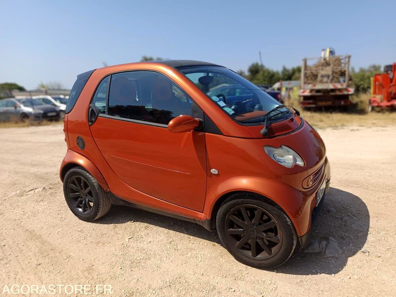 SMART FORTWO - 2003 -136000KMS - Osobní auto: obrázek 2 SMART FORTWO - 2003 -136000KMS - Osobní auto: obrázek 2