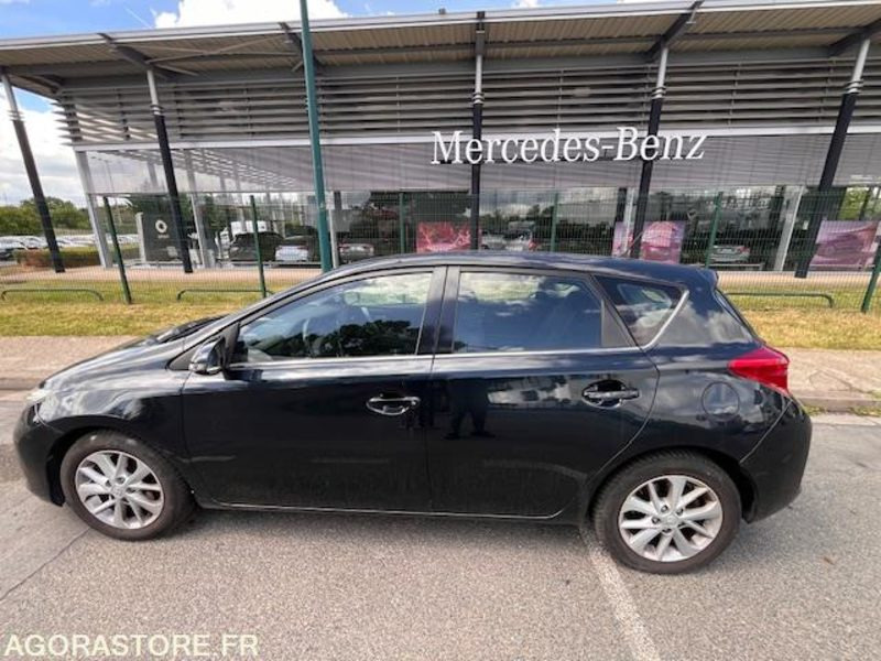 TOYOTA AURIS 90 D 4D - Osobní auto: obrázek 3 TOYOTA AURIS 90 D 4D - Osobní auto: obrázek 3