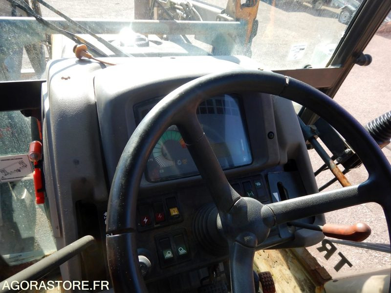 TRACTEUR AGRICOLE - Traktor: obrázek 5 TRACTEUR AGRICOLE - Traktor: obrázek 5