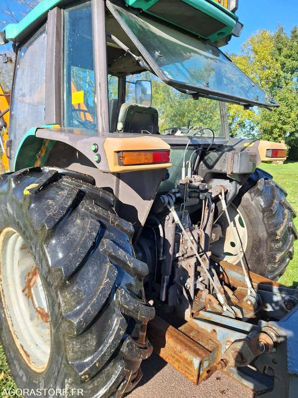 TRACTEUR CHARGEUR MASSEY FERGUSON - 1998 - 13654Heures - Traktor: obrázek 4 TRACTEUR CHARGEUR MASSEY FERGUSON - 1998 - 13654Heures - Traktor: obrázek 4