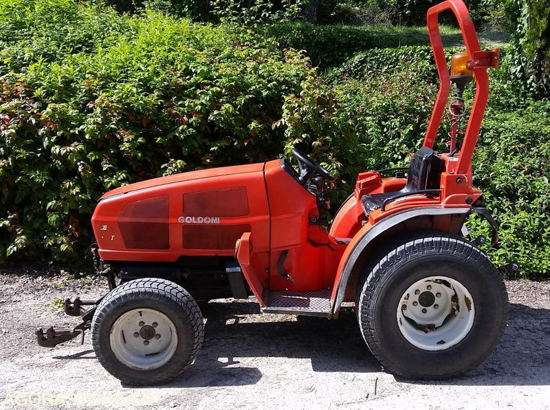 TRACTEUR GOLDONI IDEA 30 DIESEL (SANS TVA) - Traktor: obrázek 1 TRACTEUR GOLDONI IDEA 30 DIESEL (SANS TVA) - Traktor: obrázek 1