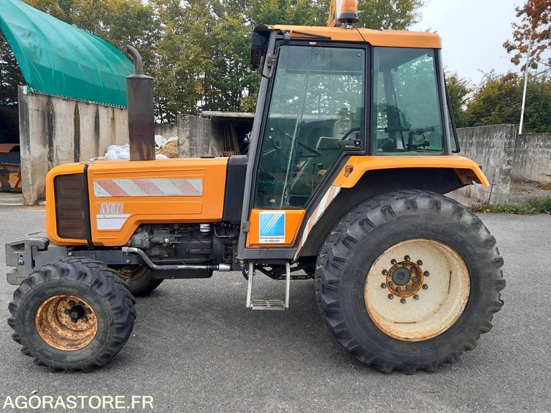 TRACTEUR RENAULT 750MI 12532 heures 1995 - Traktor: obrázek 1 TRACTEUR RENAULT 750MI 12532 heures 1995 - Traktor: obrázek 1