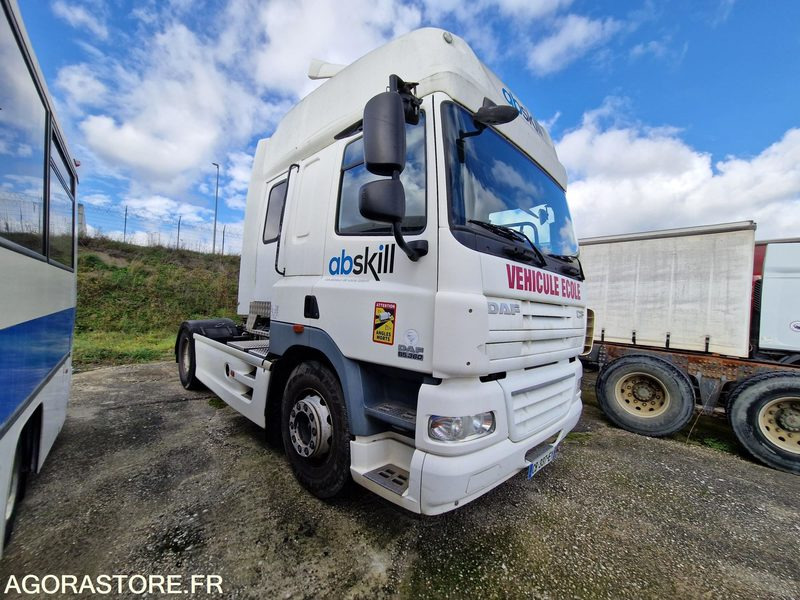 DAF CF 85.360 - 2012 - 241565 Kms - CB337EY - Tahač: obrázek 2 DAF CF 85.360 - 2012 - 241565 Kms - CB337EY - Tahač: obrázek 2