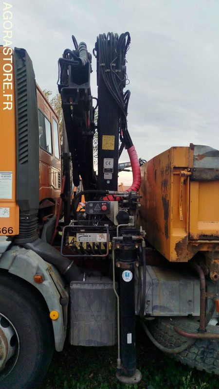 Iveco 180E24 - 2003 - 251793km - 126BCA31 - Tahač: obrázek 3 Iveco 180E24 - 2003 - 251793km - 126BCA31 - Tahač: obrázek 3