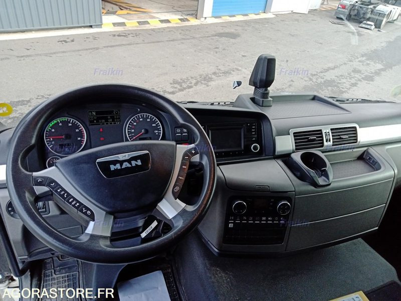 MAN TGS 18.440 BLS 4X2 EURO 6 529425 kms / 2016 / ED-523-RQ - Tahač: obrázek 5 MAN TGS 18.440 BLS 4X2 EURO 6 529425 kms / 2016 / ED-523-RQ - Tahač: obrázek 5