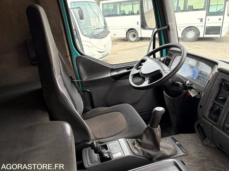 TRACTEUR RENAULT 420 DCI - Tahač: obrázek 5 TRACTEUR RENAULT 420 DCI - Tahač: obrázek 5