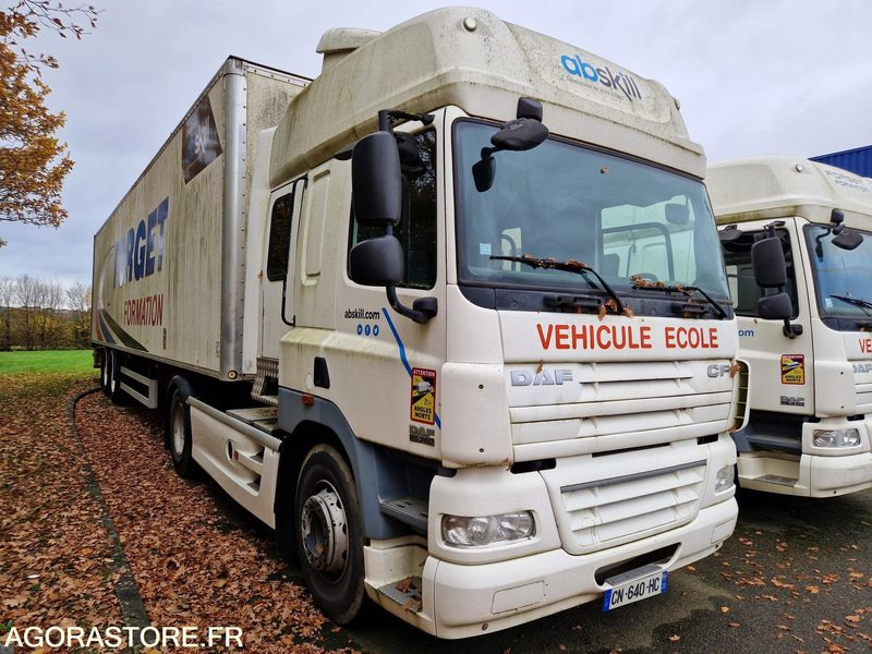 Tracteur DAF CF 85.360 - 2012 -193474 Kms -CN640HC - Tahač: obrázek 2 Tracteur DAF CF 85.360 - 2012 -193474 Kms -CN640HC - Tahač: obrázek 2