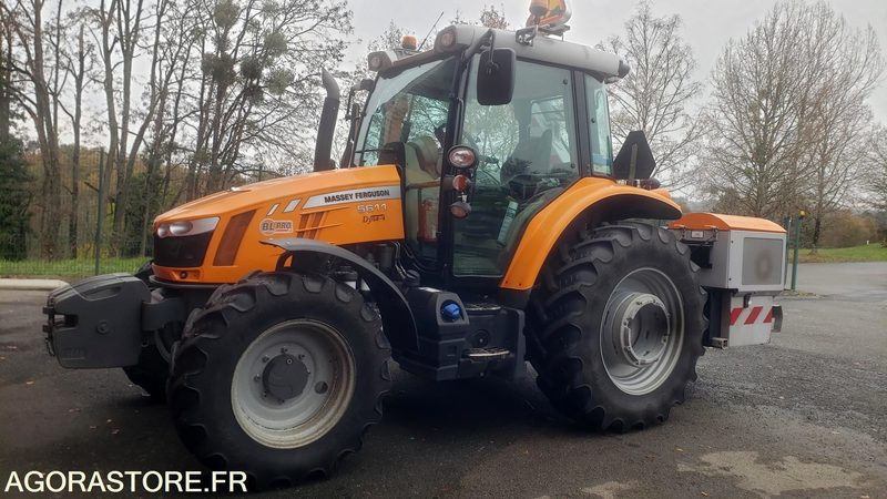 Tracteur agricole Massey Fergusson 110CV année 2015 avec épareuse SMA LYNX 2453 - Traktor: obrázek 1 Tracteur agricole Massey Fergusson 110CV année 2015 avec épareuse SMA LYNX 2453 - Traktor: obrázek 1