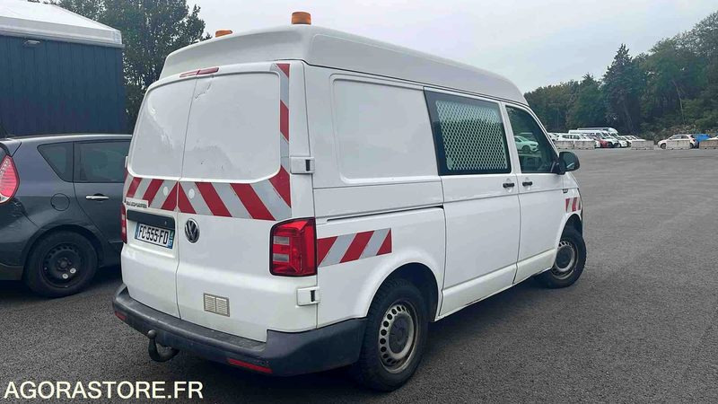 VOLKSWAGEN TRANSPORTER - 2018 - 187106KM - FC555FD - Furgon: obrázek 3 VOLKSWAGEN TRANSPORTER - 2018 - 187106KM - FC555FD - Furgon: obrázek 3