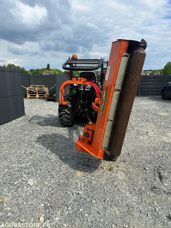 Broyeur accotement 130cm Renforcé Agrimaster xl130 - Zemědělská technika: obrázek 4 Broyeur accotement 130cm Renforcé Agrimaster xl130 - Zemědělská technika: obrázek 4