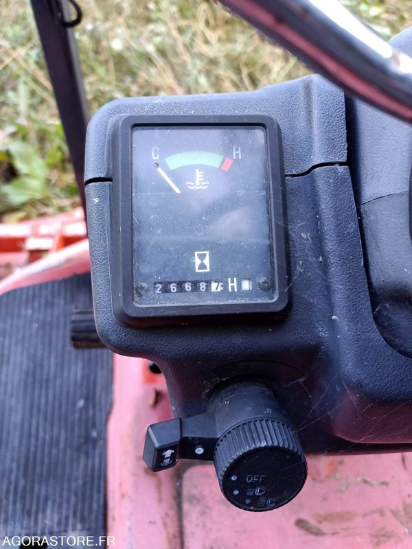 Kubota F 3560 avec bac de rammassage GCD 660F - 2668heures - Zemědělská technika: obrázek 3 Kubota F 3560 avec bac de rammassage GCD 660F - 2668heures - Zemědělská technika: obrázek 3