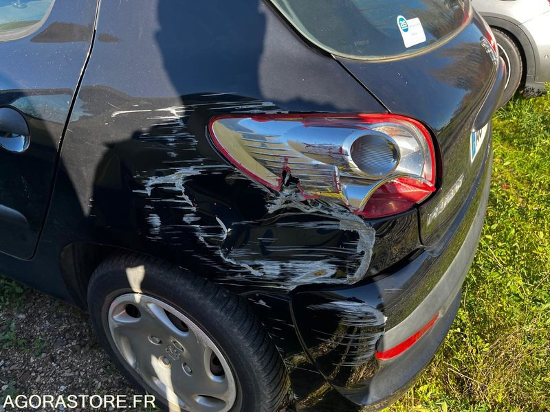 Peugeot 206+ 1.4 hdi 2009 185000km - Osobní auto: obrázek 4 Peugeot 206+ 1.4 hdi 2009 185000km - Osobní auto: obrázek 4