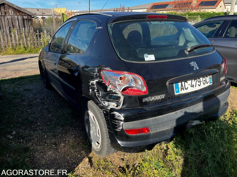 Peugeot 206+ 1.4 hdi 2009 185000km - Osobní auto: obrázek 3 Peugeot 206+ 1.4 hdi 2009 185000km - Osobní auto: obrázek 3