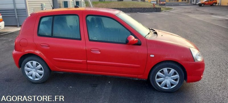 Renault clio 1.5 dci (roulante) - Osobní auto: obrázek 3 Renault clio 1.5 dci (roulante) - Osobní auto: obrázek 3