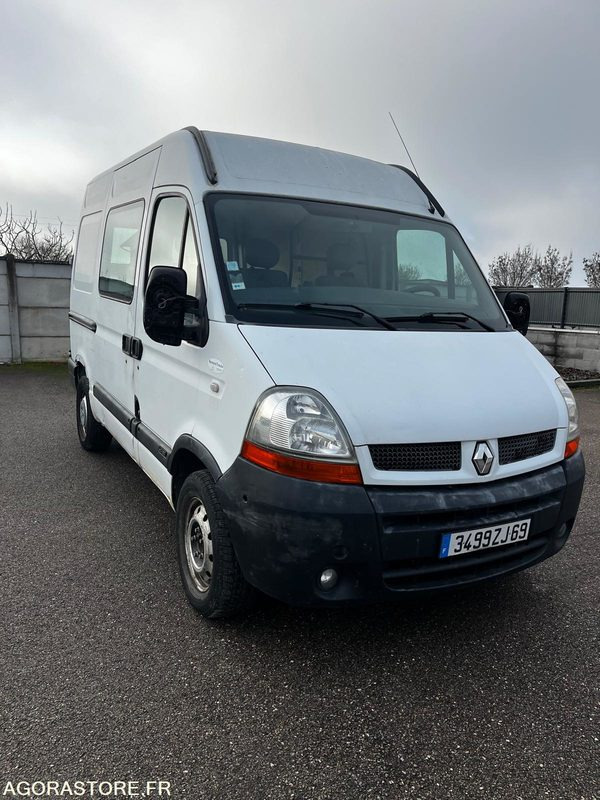 Renault master 2.5 dci 2004 251000km - Furgon: obrázek 1 Renault master 2.5 dci 2004 251000km - Furgon: obrázek 1